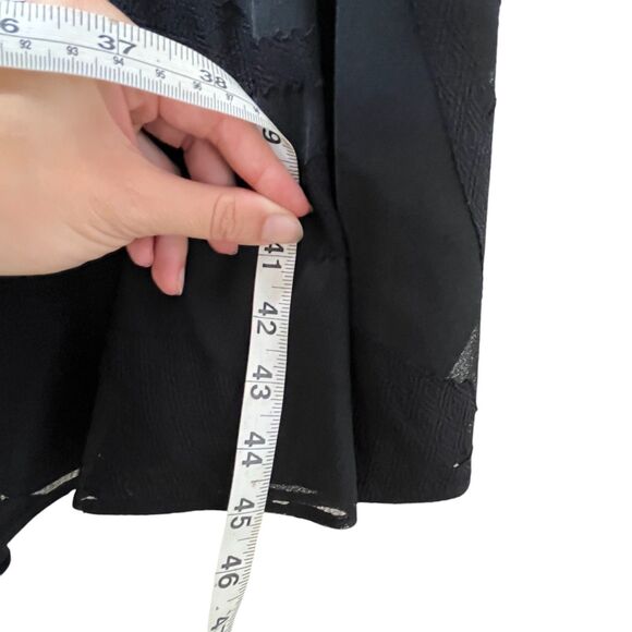 NWT Tibi New York V-Neck Silk Embroidered Black Sheath Dress Sz 0 Midi Ruffle - Picture 11 of 12